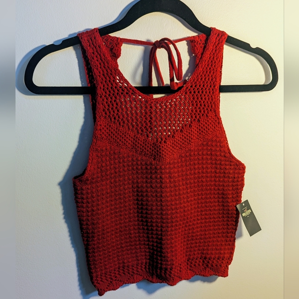 NWT - Hollister - Red Knit Crop Top - Size S